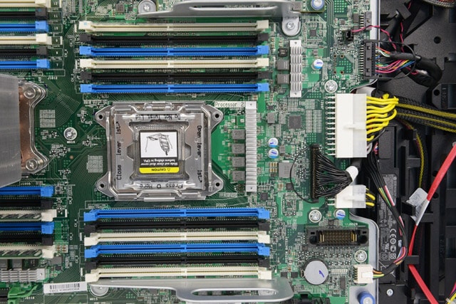 سرور اچ پی HP ProLiant ML350 G9 Server